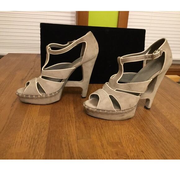 1980s Yves Saint Laurent Rive Gauche gray suede T strap platform Sandals - Picture 1 of 10